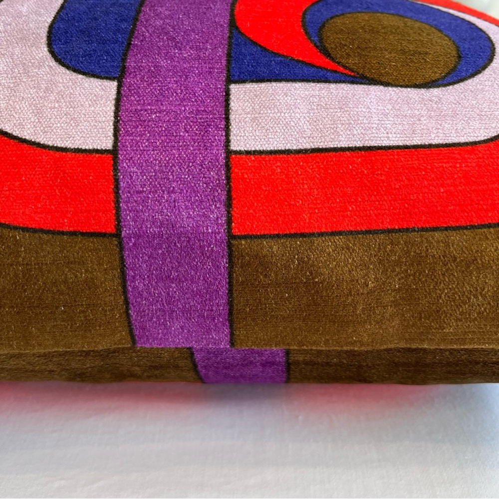 Jonathan Adler ♥️ NIB “Sold Out”  Madrid Supergraphic Pillow - Picture 5 of 13
